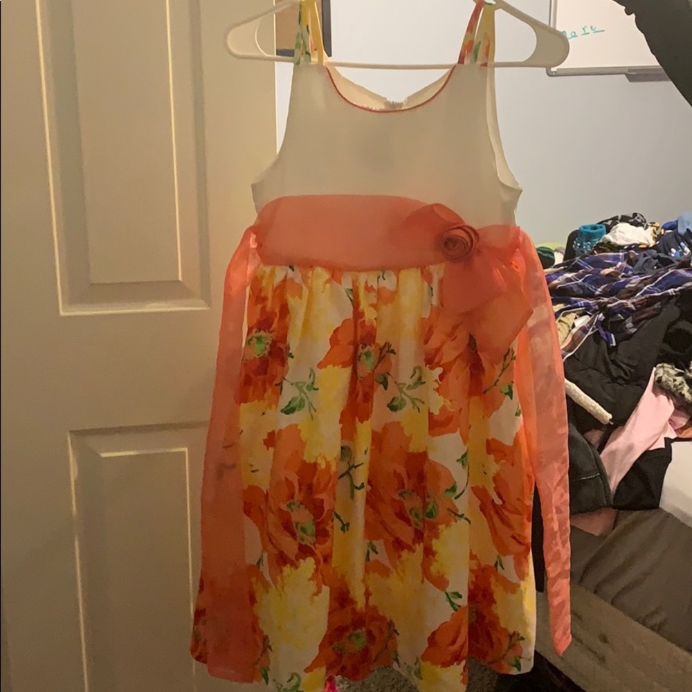 Girl dress